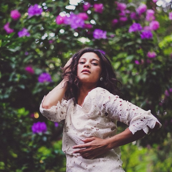 Meet your Posher, Natalie - Picture 2 of 3